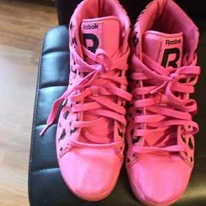 Men Reebok t raw shoes